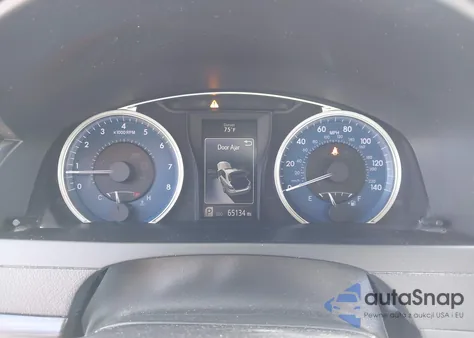 2016 Toyota Camry Xle V6 z USA, uszkodzony, nr VIN 4T1BK1FK6GU572710